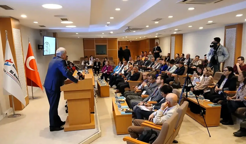 Türk Dünyasında “Alfabe Birliği” Çalıştayı farkındalık oluşturdu