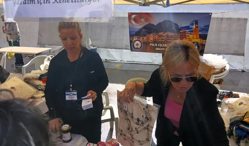 Polis Eşleri Derneği Kermesi Başkent’i renklendirdi