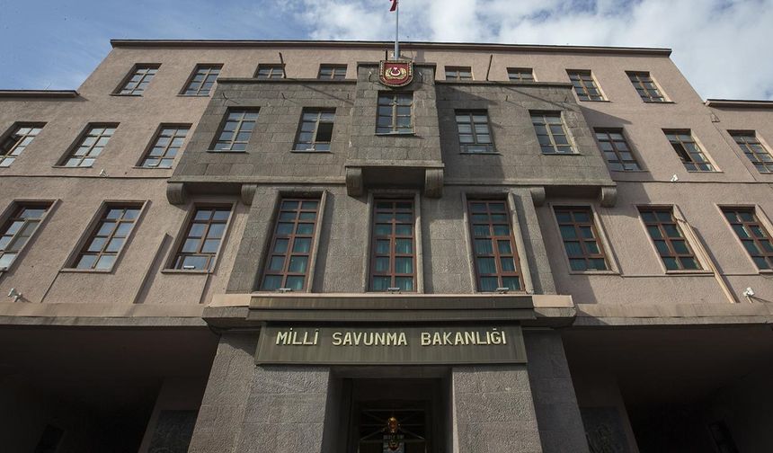 İsrail savaş uçakları Türk hava sahasınına mı girdi? MSB açıkladı