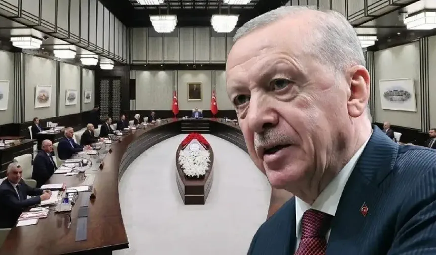 Erdoğan kabine değişikliği için düğmeye bastı! Bazı bakan ve bürokratlarla yolları ayırıyor!