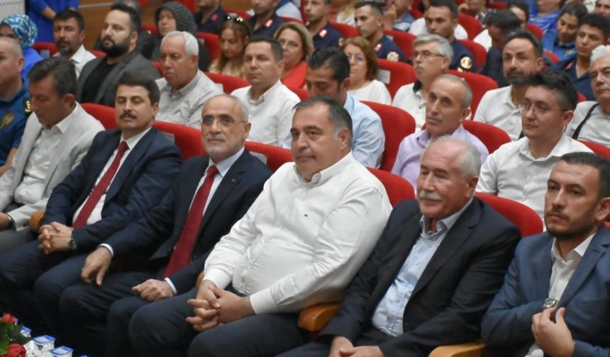 Nallıhan Kaymakamlığından "15 Temmuz" konferansı