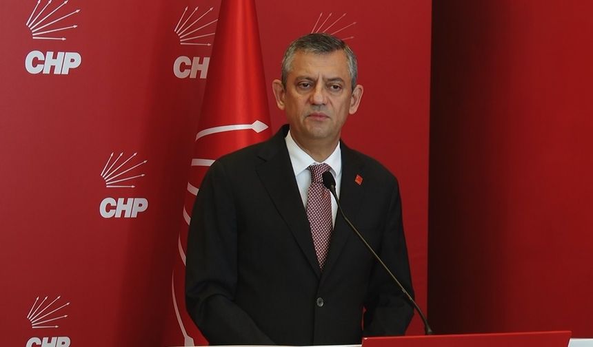 Özgür Özel ile Ümit Özdağ’dan dikkat çeken görüşme: “CHP’li belediyelere yapılanlar fırsatçılıktır”