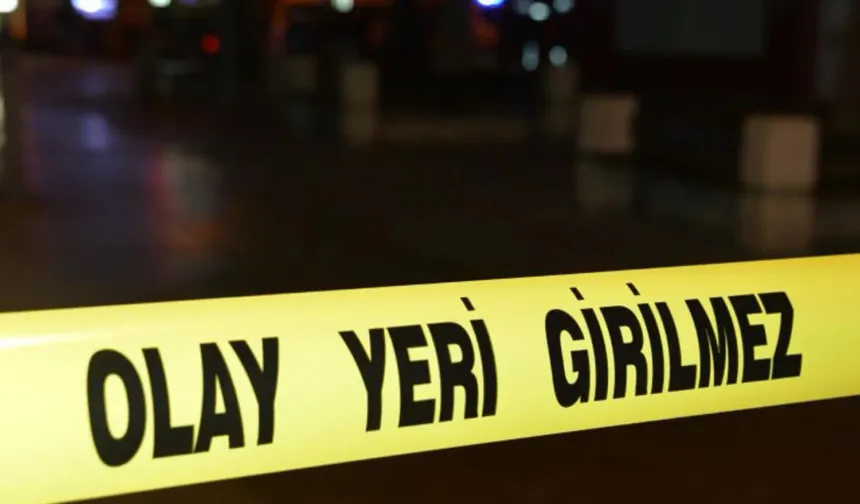 Ankara’da otomobil bariyerin üzerine çıktı