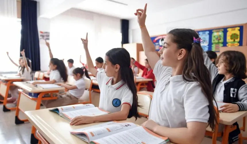 Akran zorbalığını azaltmak için düğmeye basıldı: Okula başlama yaşı değişecek mi?