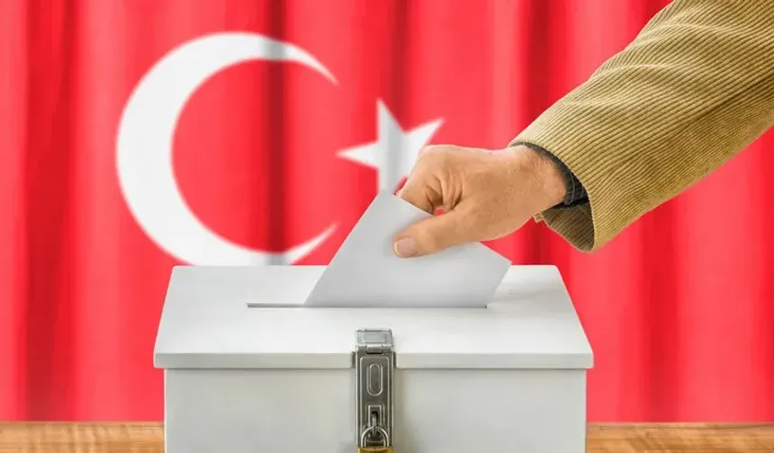 SER-AR Temmuz 2025 anketi: Seçmenin gündeminde ekonomi, cumhurbaşkanlığı yarışında muhalefet ağırlıkta