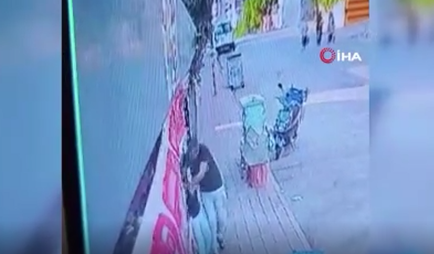 Marulu beğenmeyen müşteri market çalışanı 15 yaşındaki çocuğu darp etti!
