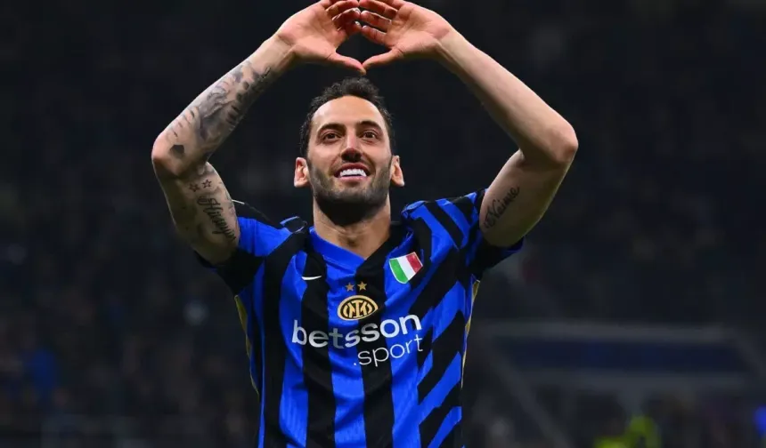 Fenerbahçe'ye geleceği konuşuluyordu... Hakan Çalhanoğlu'ndan flaş karar!