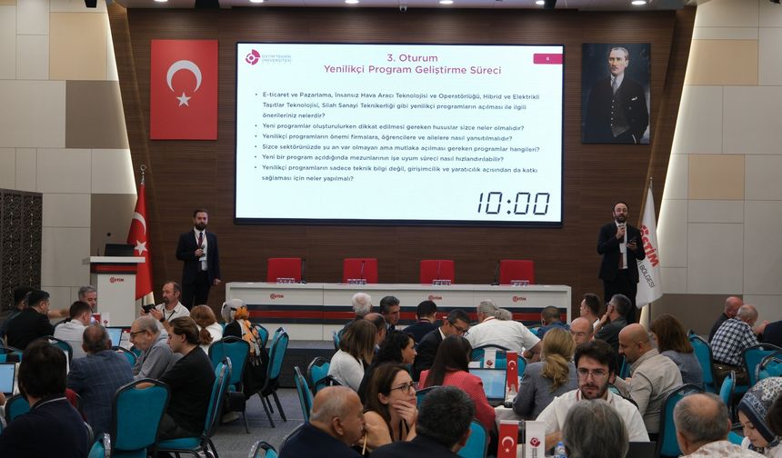 Ankara’da mesleki eğitimin geleceği OSTİM’de masaya yatırıldı