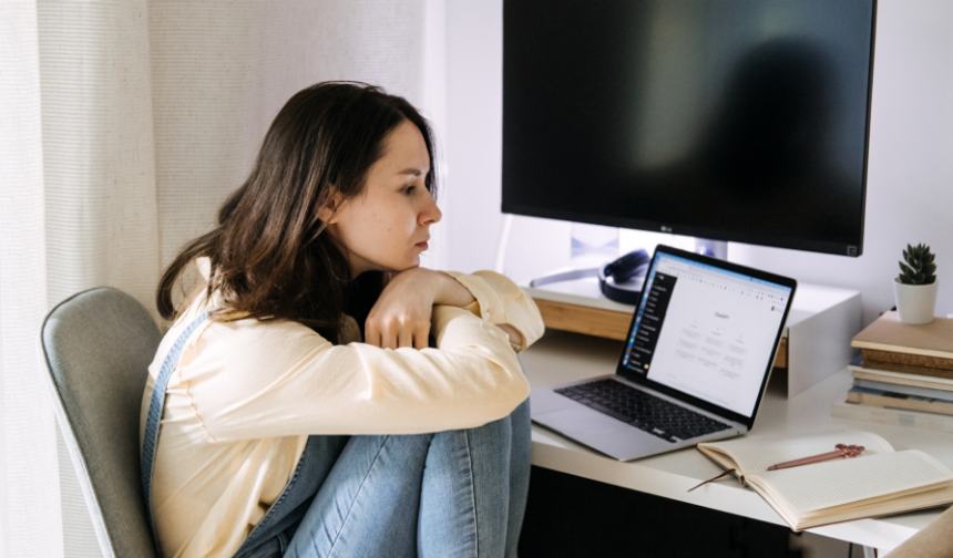 Durum vahim: 1 milyondan fazla ChatGPT kullanıcısı intihar sinyali veriyor...