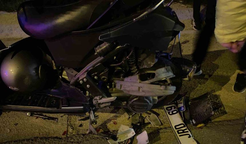 Bursa’da motosiklete çarpan otomobil sürücüsü olay yerinden kaçtı: “Elinde alkol şişesi vardı” iddiası