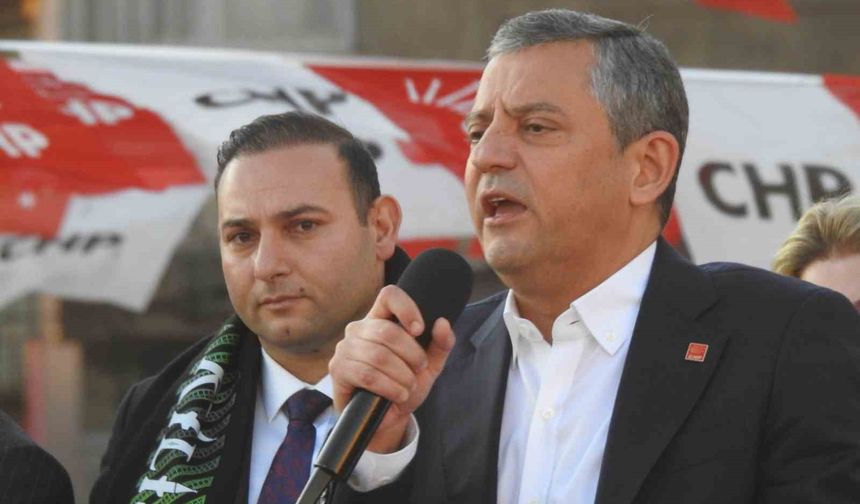 CHP lideri sahneden duyurdu! “Parlamenter sistemi yeniden kuracağız” sözleri mitingi hareketlendirdi