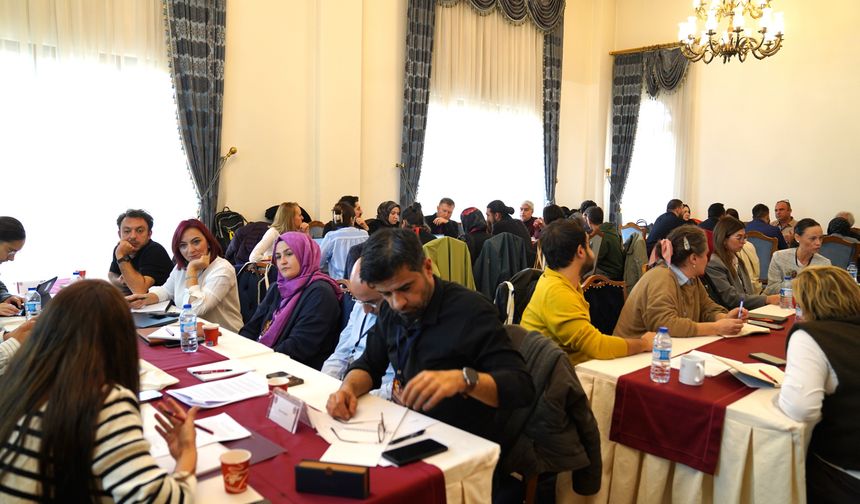 100’den Fazla Akademisyen Bir Araya Geldi: Dijital Sosyal Bilimler Çalıştayı Ankara’da