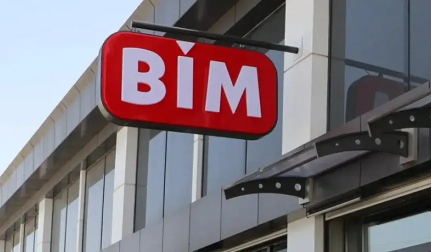 Kedi ve köpek sahiplerine güzel haber! BİM’de mama fiyatları dibe düştü!