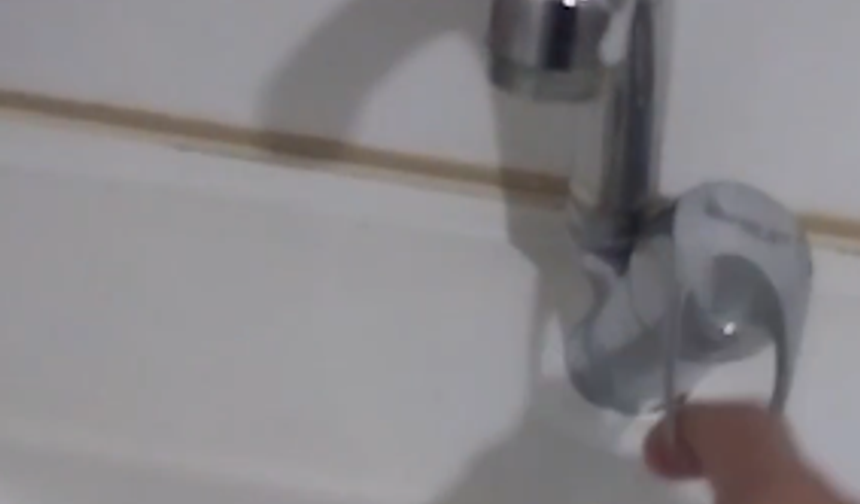 Keçiören’de su krizi! Mahalleli gece 04.30’da çamaşır yıkamak zorunda kaldı