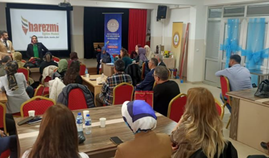 Ankara’da 12 İlçede Harezmi Eğitim Modeli Eğitimi Tamamlandı