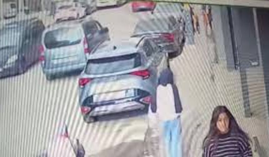 Pendik’te tır 5 aracı biçti: Sürücünün uyuduğu iddia edildi