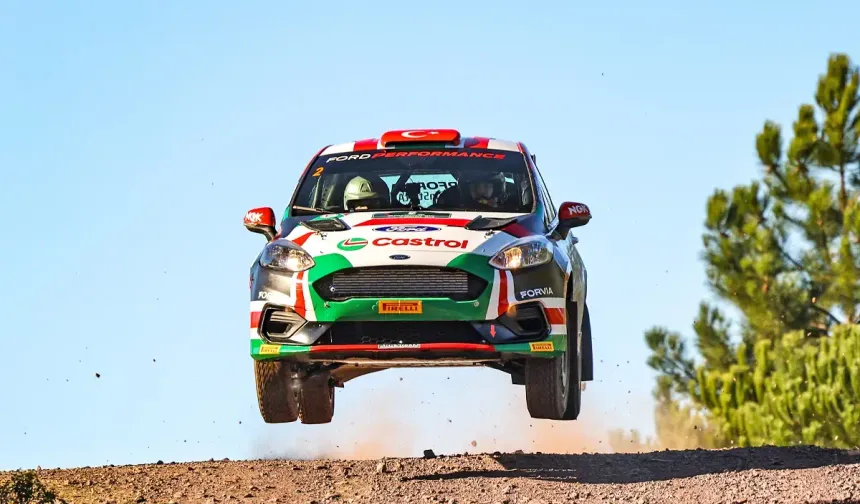 İstanbul Rallisi'ni Ali Türkkan-Oytun Albayrak kazandı
