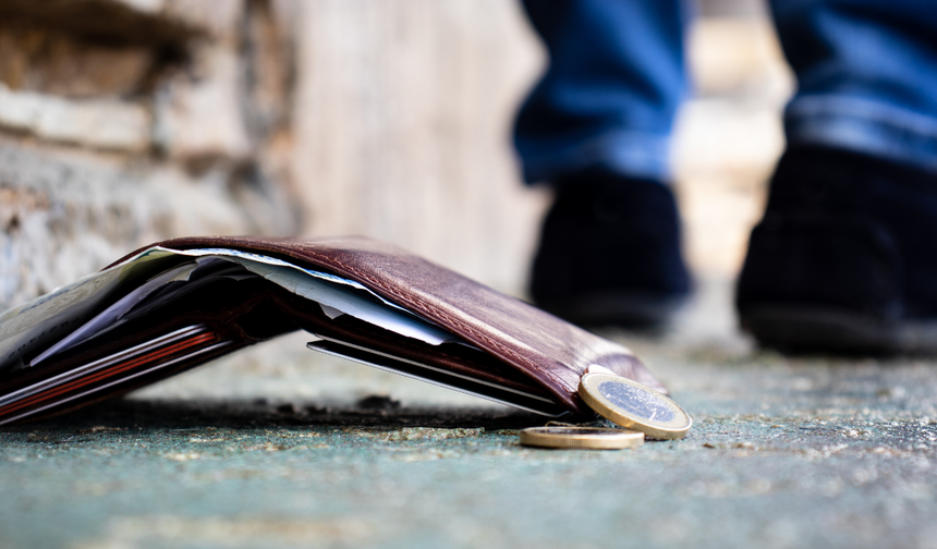 Yoksulluk sınırı 100 bin liraya dayandı: Bekar çalışanın yaşama maliyeti 40 bin!