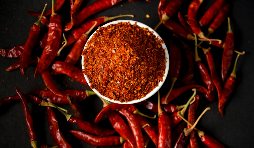 Acı biber sevenlere uyarı! Fazlası anksiyeteye kadar götürebilir