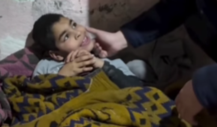 Ankara'da vicdan sorgulatan görüntü: 11 yaşındaki engelli çocuğu ölüme mahkum ettiler!