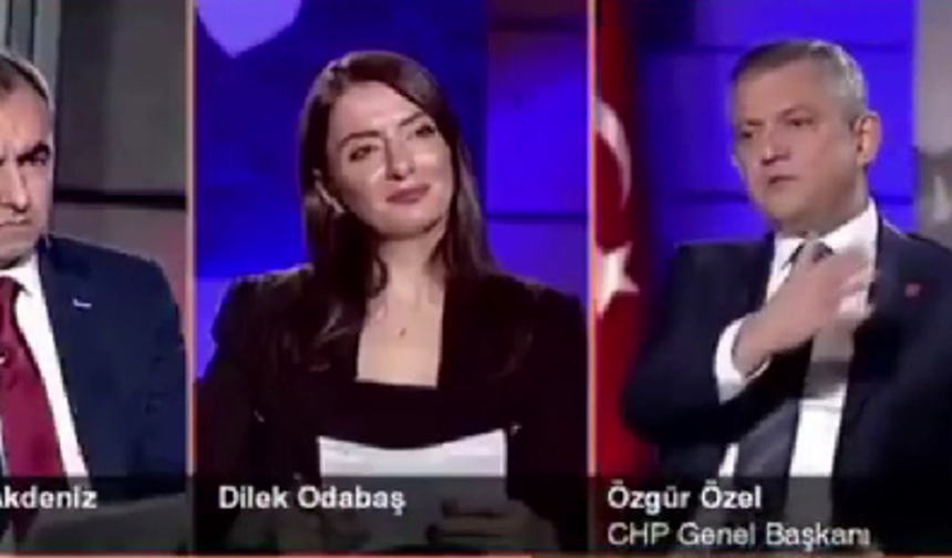 Özgür Özel'in canlı yayında dili sürçtü: "Adayımız Ekrem Erdoğan"