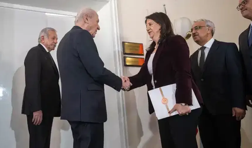 MHP’nin komisyon raporuna DEM Parti’den ilk yorum: ortak noktaları bulabileceğimize inanıyoruz