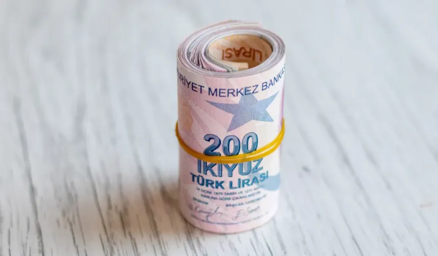 Emeklilere rekor promosyon! Hangi banka ne kadar ödeme yapıyor?