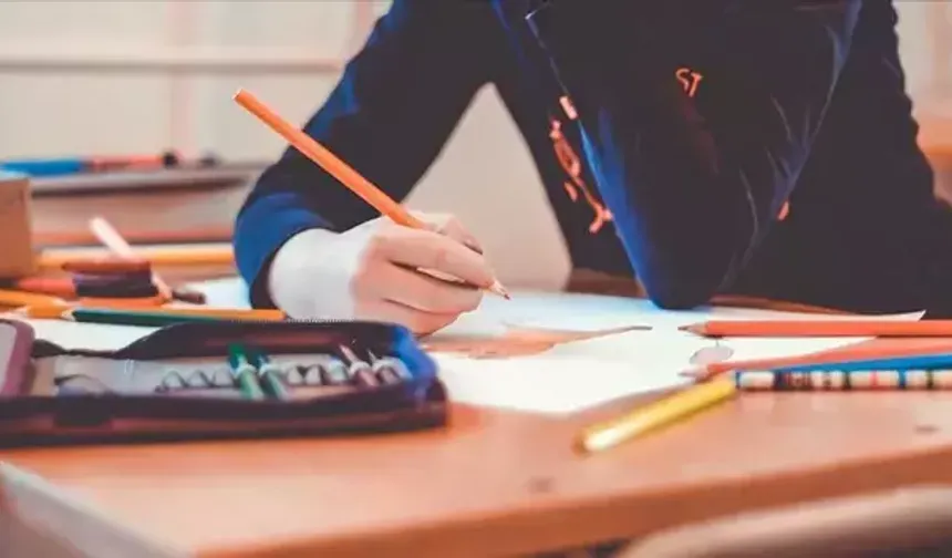 2 Şubat Pazartesi günü okullar tatil mi, yarım gün mü?