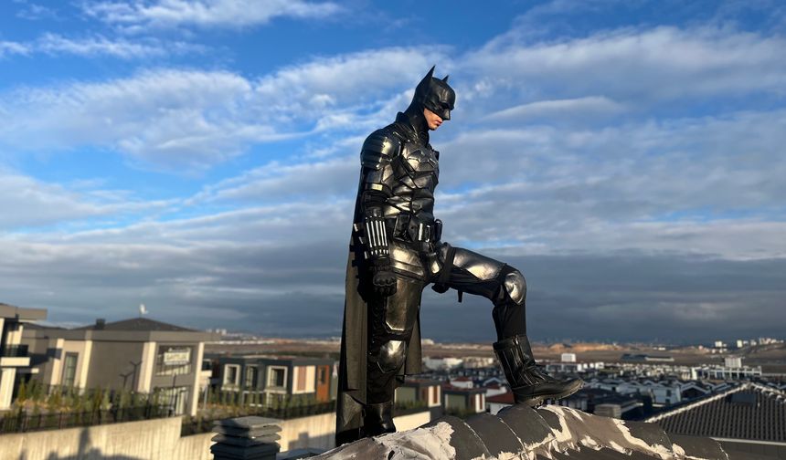 Ankaralı Batman kimdir, gerçek adı ne? Neden Batman kostümü giyiyor?