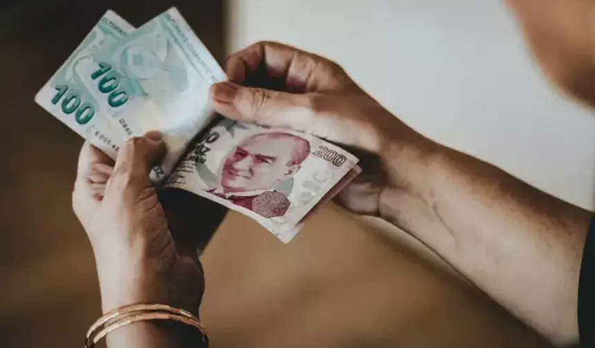 Kredi Kartı Borcu Batağından Çıkış Yolu: 60 Ay Yapılandırma Kapıda