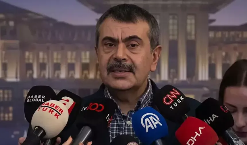 Yusuf Tekin’den ‘laiklik bildirisi’ çıkışı: Davayı açtım