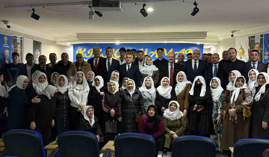 AK Parti Kızılcahamam Danışma Meclisi’nde Zeynep Güneş’e destek mesajı