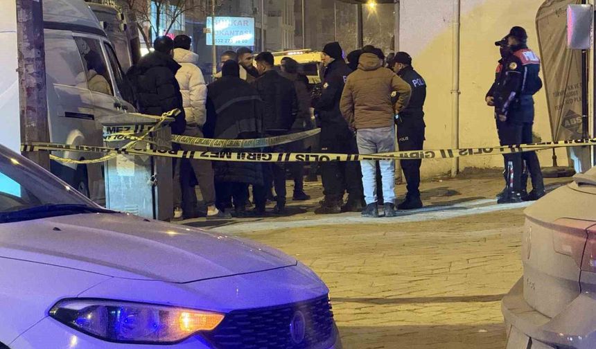 Iğdır’da iş merkezinde şüpheli ölüm: Bir kadın ölü bulundu, erkek gözaltında