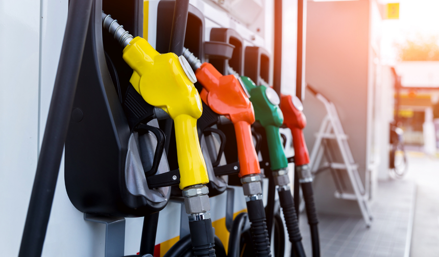 Akaryakıtta tarihi zam kapıda! Motorine 6 TL artış bekleniyor
