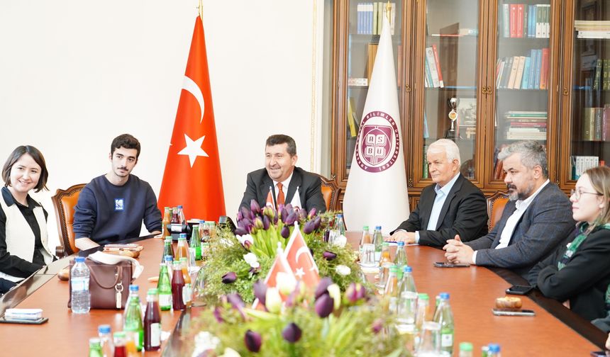 Bilge Yazarlar Projesi’nin İlk Mezunları İki Yıl Sonra Ankara’da Buluştu