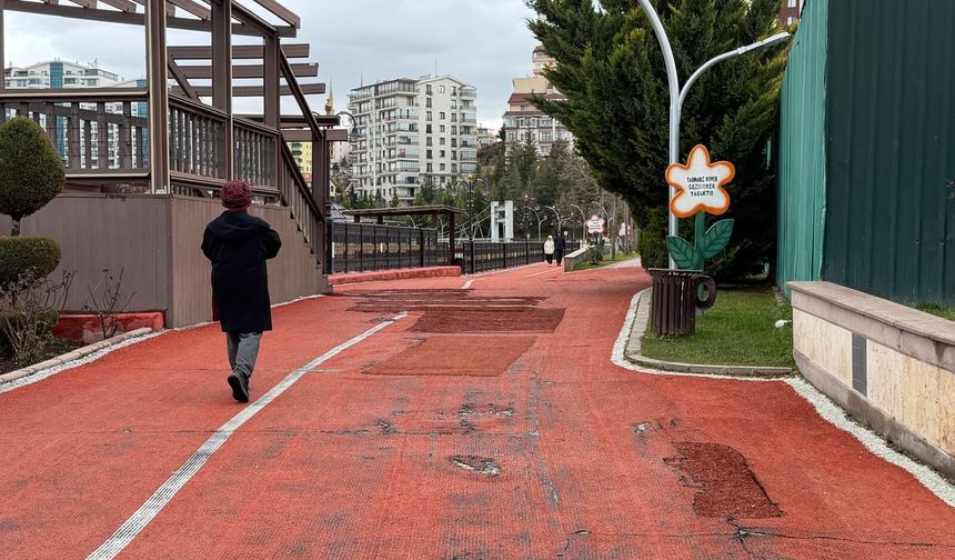 Keçiören’in En Popüler Parkında Güvensiz Zemini Sorunu