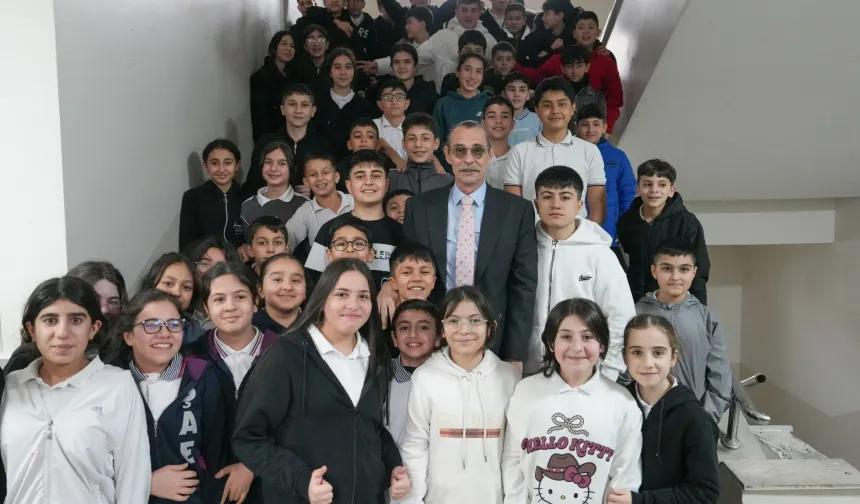 Erdal Beşikçioğlu’ndan eğitime destek mesajı: En değerli yatırım geleceğe yapılan yatırımdır