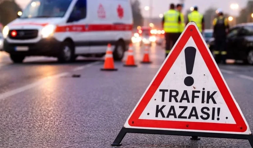 Uşak'ta katliam gibi kaza! 7 araç birbirine girdi, 4 kişi hayatını kaybetti!