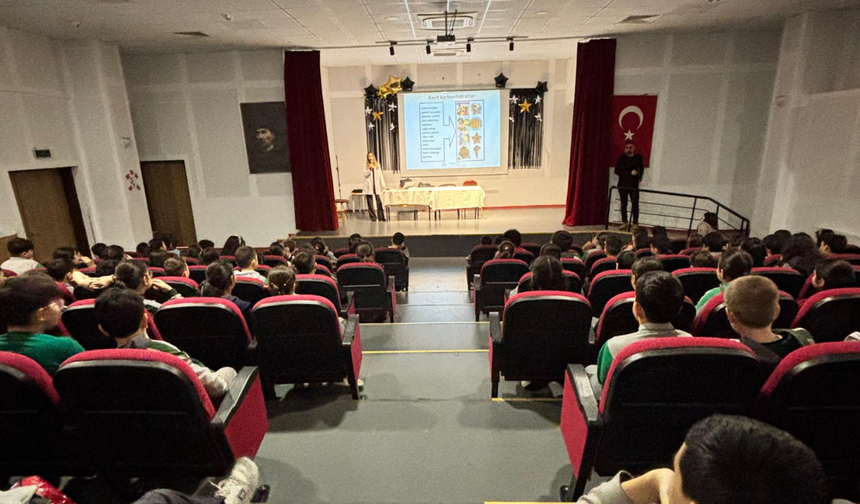 Ankara’da Ortaokul Öğrencilerine Sağlıklı Yaşam Bilinci Kazandırıldı