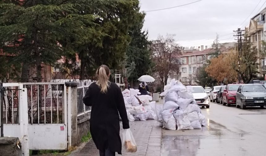 Vatandaş nerede yürüyecek?