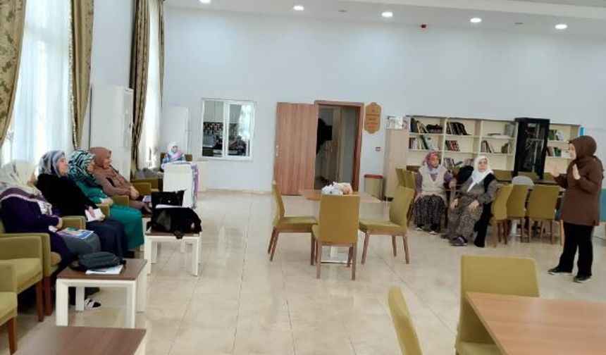 Kolorektal Kanser Farkındalığı İçin Bilgilendirme Standı Ankara'da Kuruldu