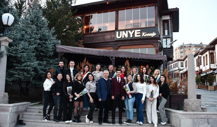 Ankara’da Örnek Organizasyon: BK Medya&Menekşe Fotoğrafçılık Ailesi İftar Sofrasında Buluştu