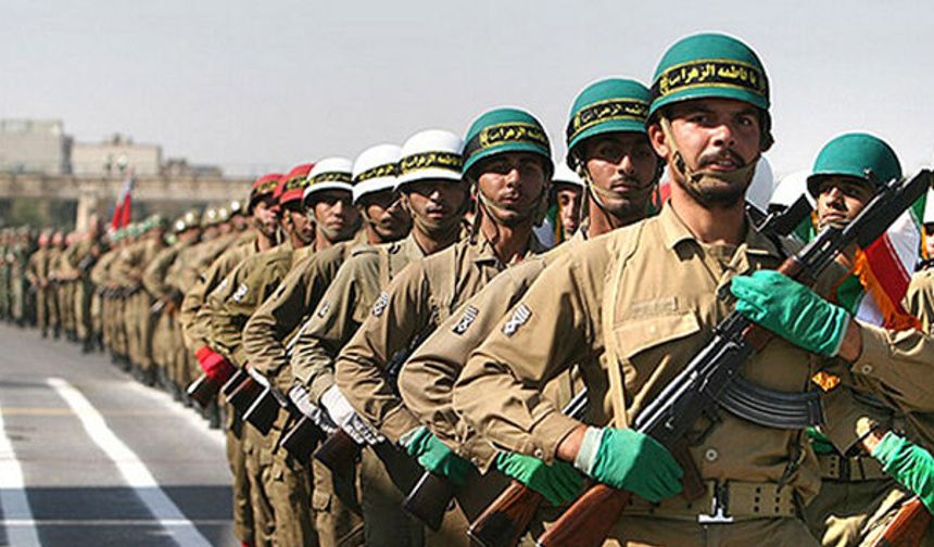 İran’dan dünyayı tedirgin eden açıklama! '6 ay boyunca yoğun savaş sürdürebiliriz'