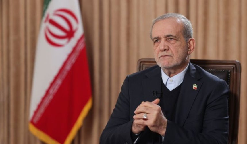 Trump ile Papa arasında kriz: İran Cumhurbaşkanı Pezeşkiyan’dan Papa’ya destek