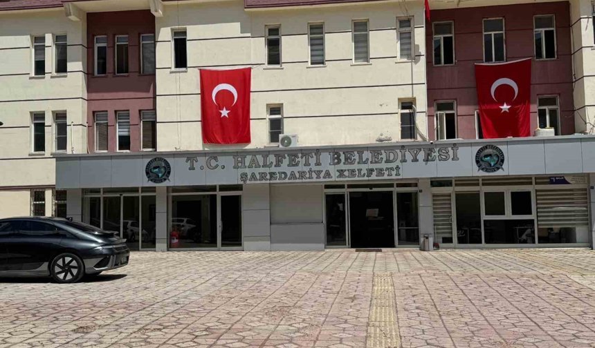 Halfeti'de yolsuzluk dosyası büyüyor: Eski başkan ve çok sayıda isim tutuklandı!