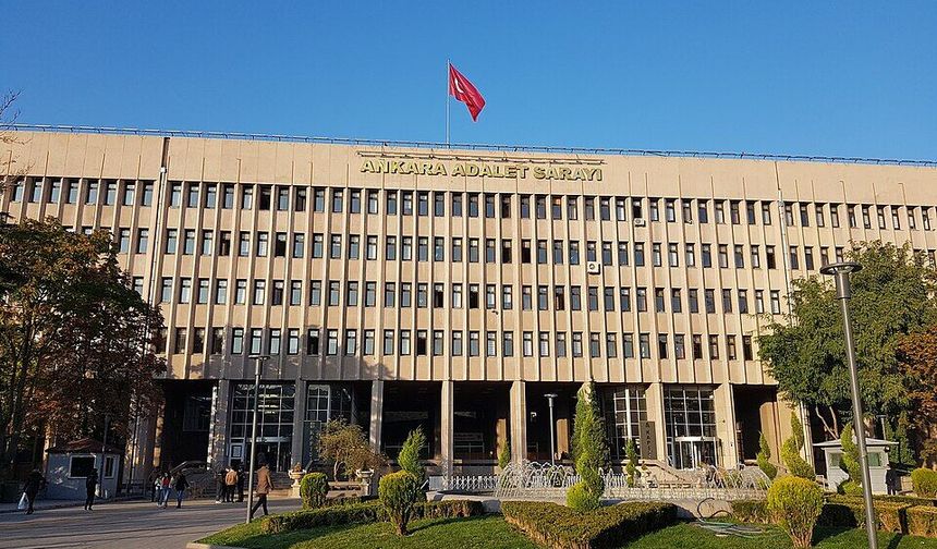 Özgür Özel ve Veli Ağbaba Hakkındaki Soruşturma Dosyaları Ankara’ya Gönderildi