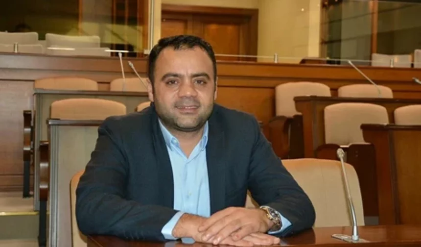 CHP’li Nadir Ataman kimdir? Nereli ve kaç yaşında?