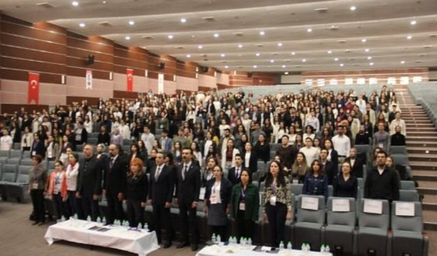 8'nci Farmasötik Gelişim Günleri Ankara'da