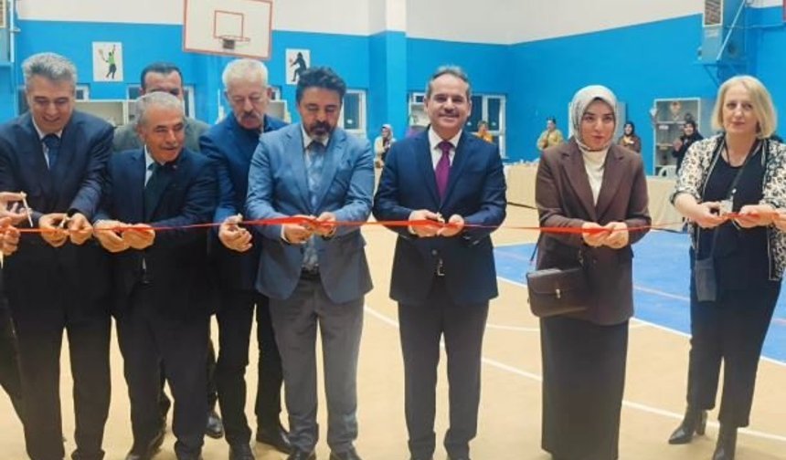 Mamak’ta El Emeği Ürünler Sergilendi