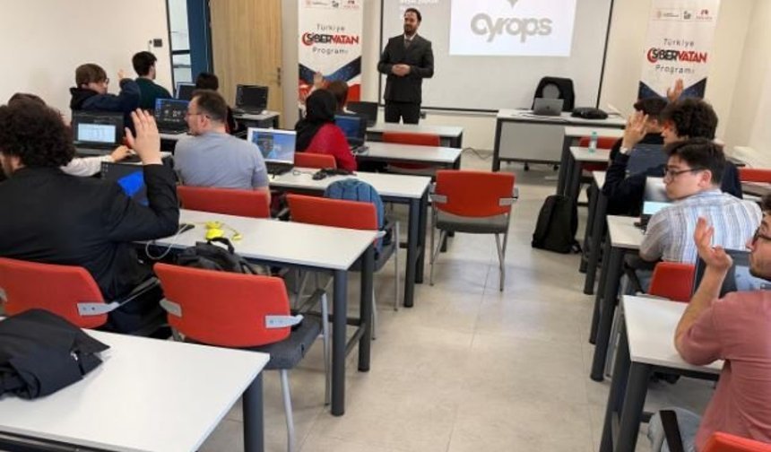 Siber güvenlik uzmanlığı eğitimi Ankara’da başladı